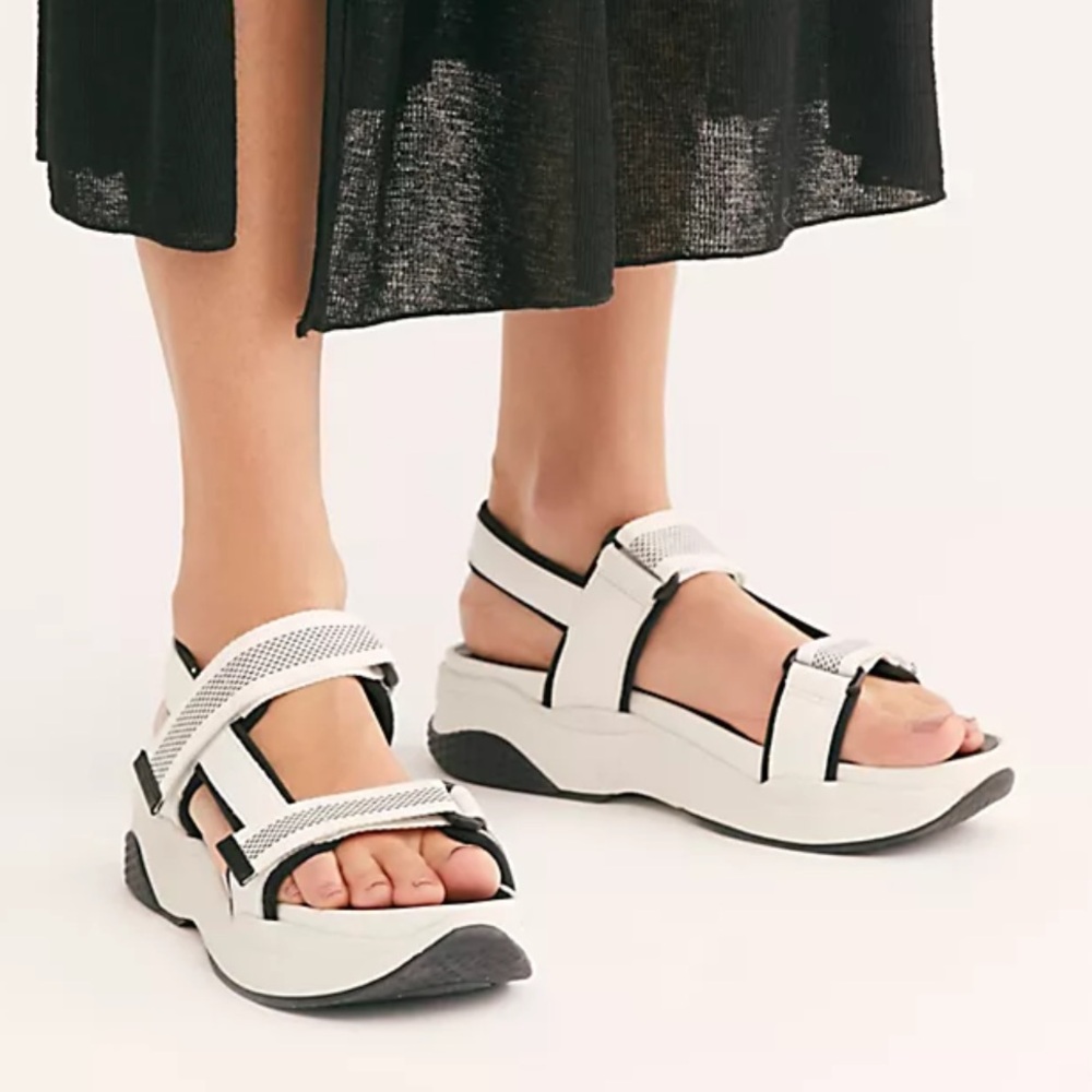 Vagabond Shoemakers Lori Sandal